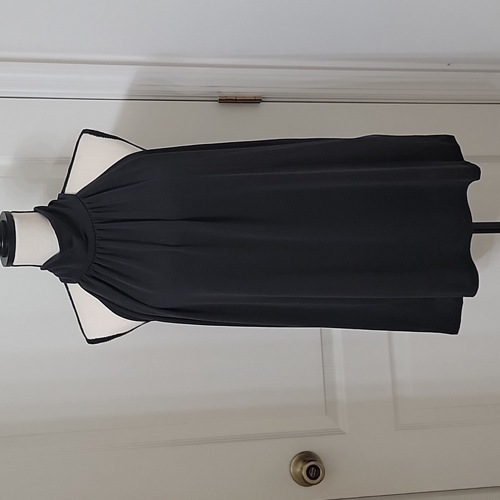 Jenny Boston Boutique Size Unknown Black High Neck Sleeveless Blouse, NEW
